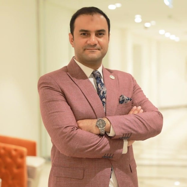 Artificial Intelligence and its Role in Media in a Workshop for Master Students of the Gulf University